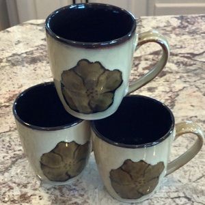 NWOT - 3 Pfaltzgraff Painted Poppies 13 oz mugs.